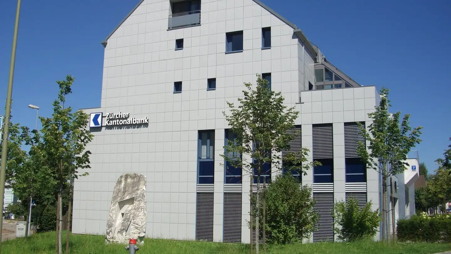 Outdoor parking space for rent - Bahnhofstrasse 10, 8302 Kloten