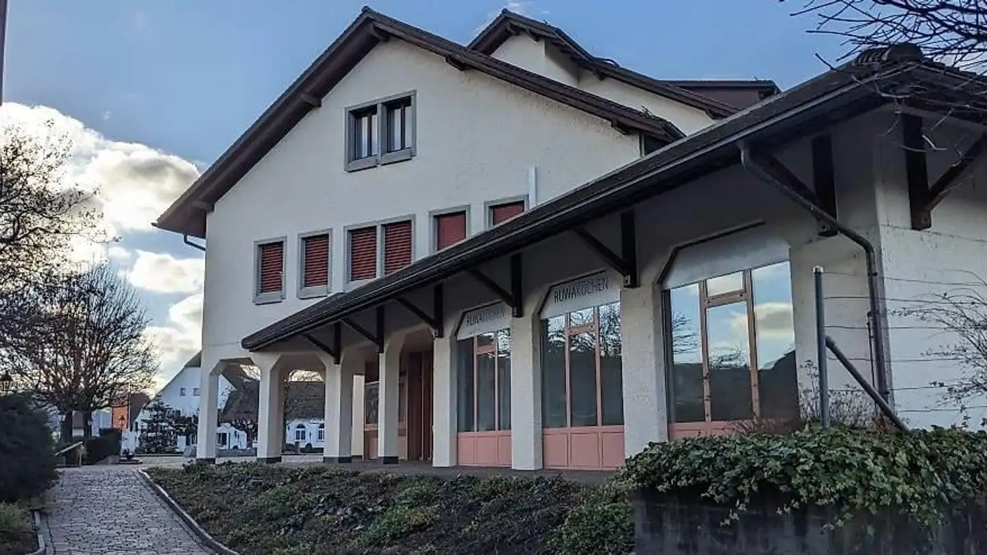 Commercial for rent - Dorfkern 1, 4653 Obergösgen