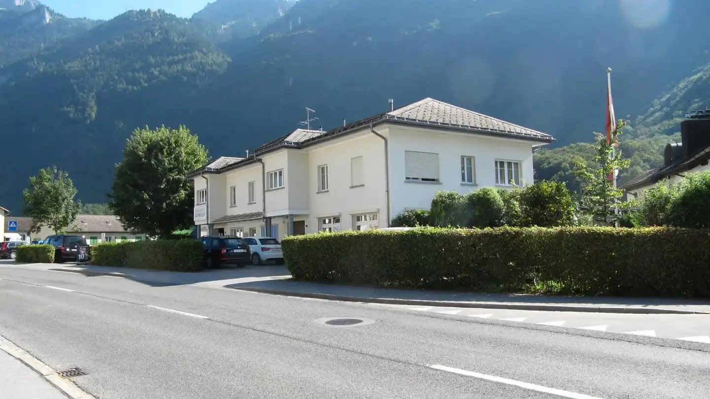 Attic flat for rent - Hauptstrasse 40b, 8756 Mitlödi