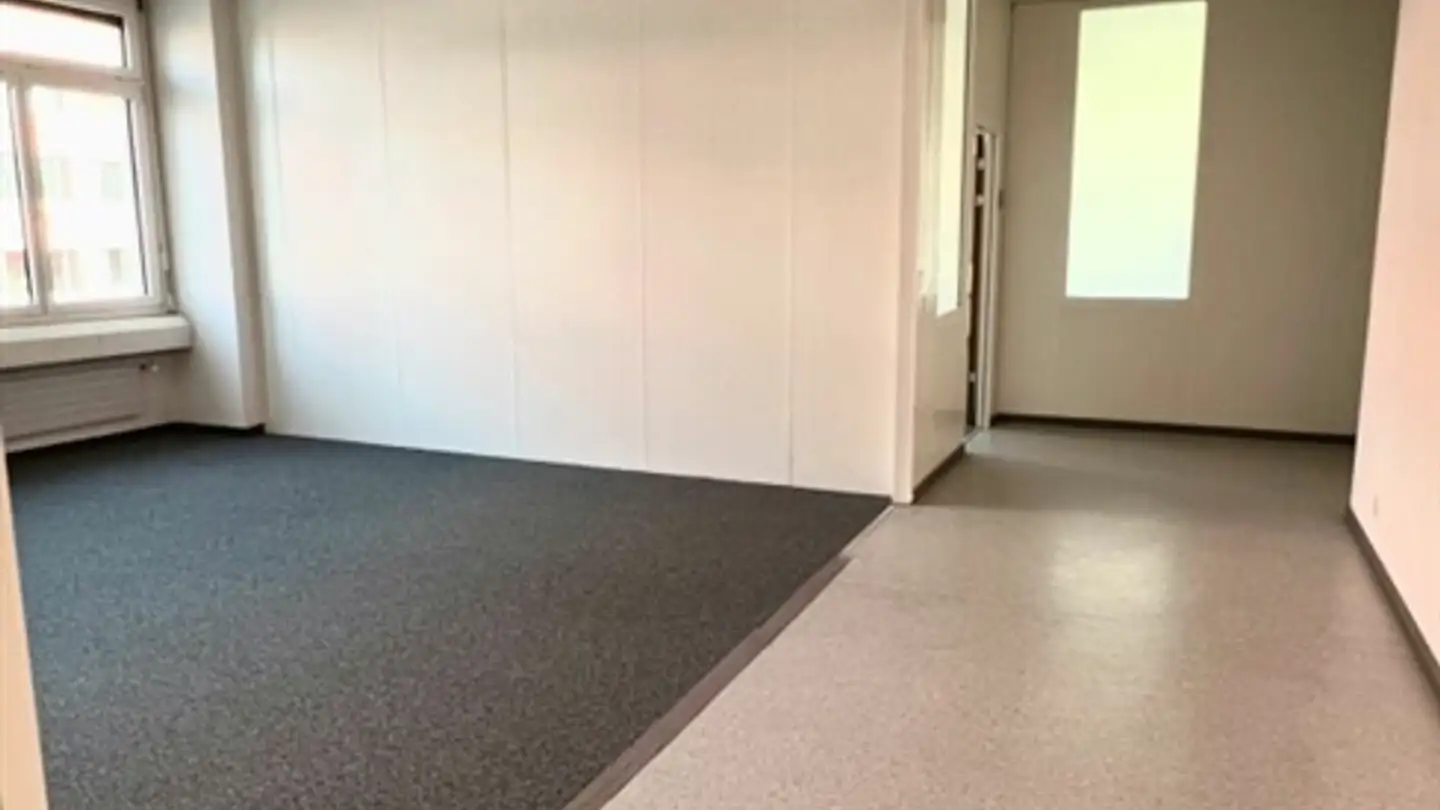 Wohnung mieten - Industriestrasse 25, 8604 Volketswil
