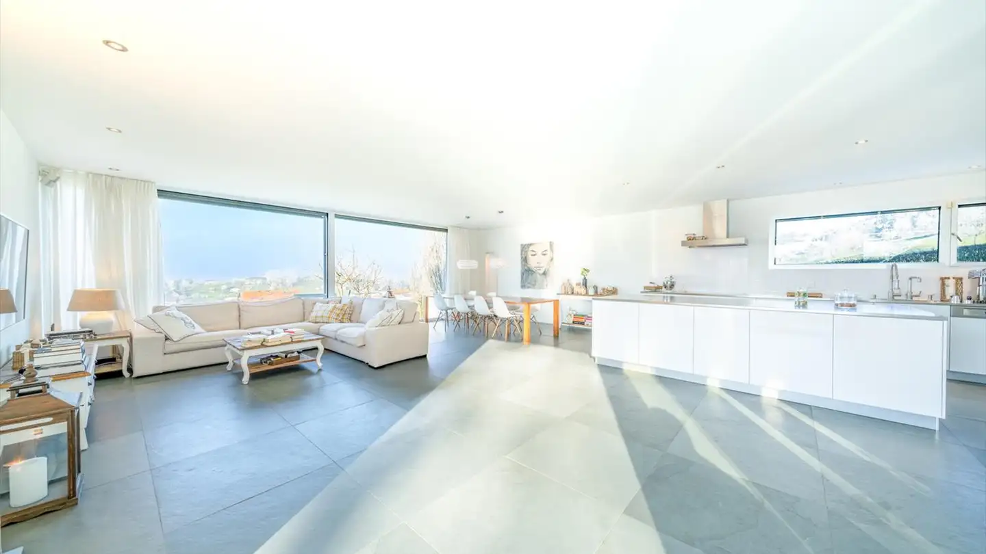 Single house for sale - 6037 Root - Photo 2