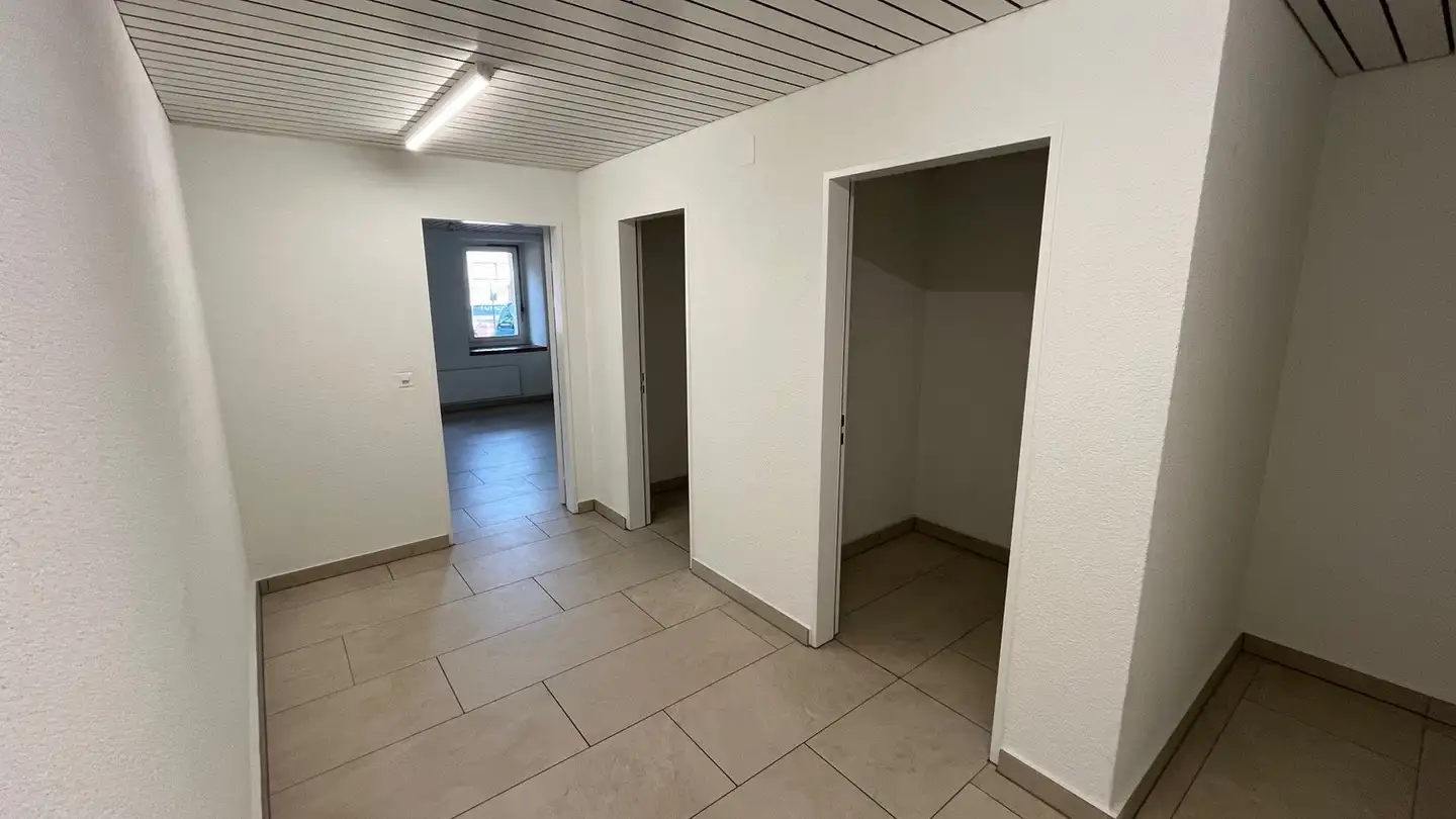 Gewerbe mieten - Zimmerwaldstrasse 10, 3122 Kehrsatz - Foto 3