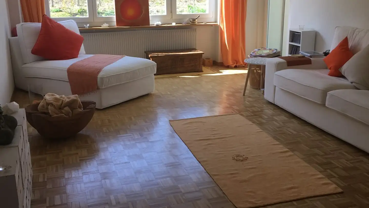 Wohnung mieten - Bachtobelstrasse 7, 8123 Ebmatingen