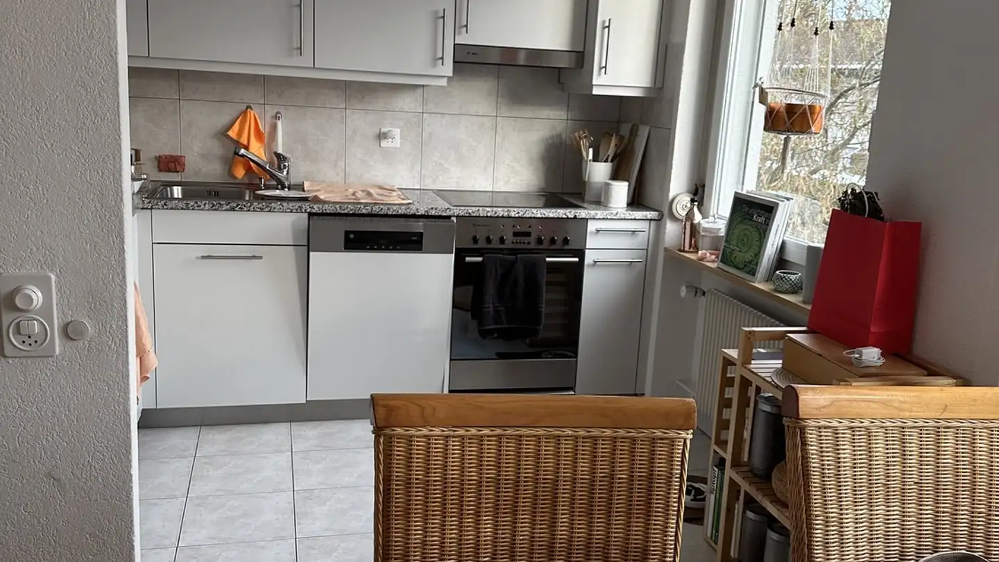 Wohnung mieten - Bachtobelstrasse 7, 8123 Ebmatingen - Foto 2