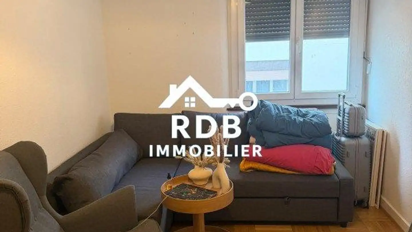 Appartement à louer - 1227 Les Acacias - Photo 2