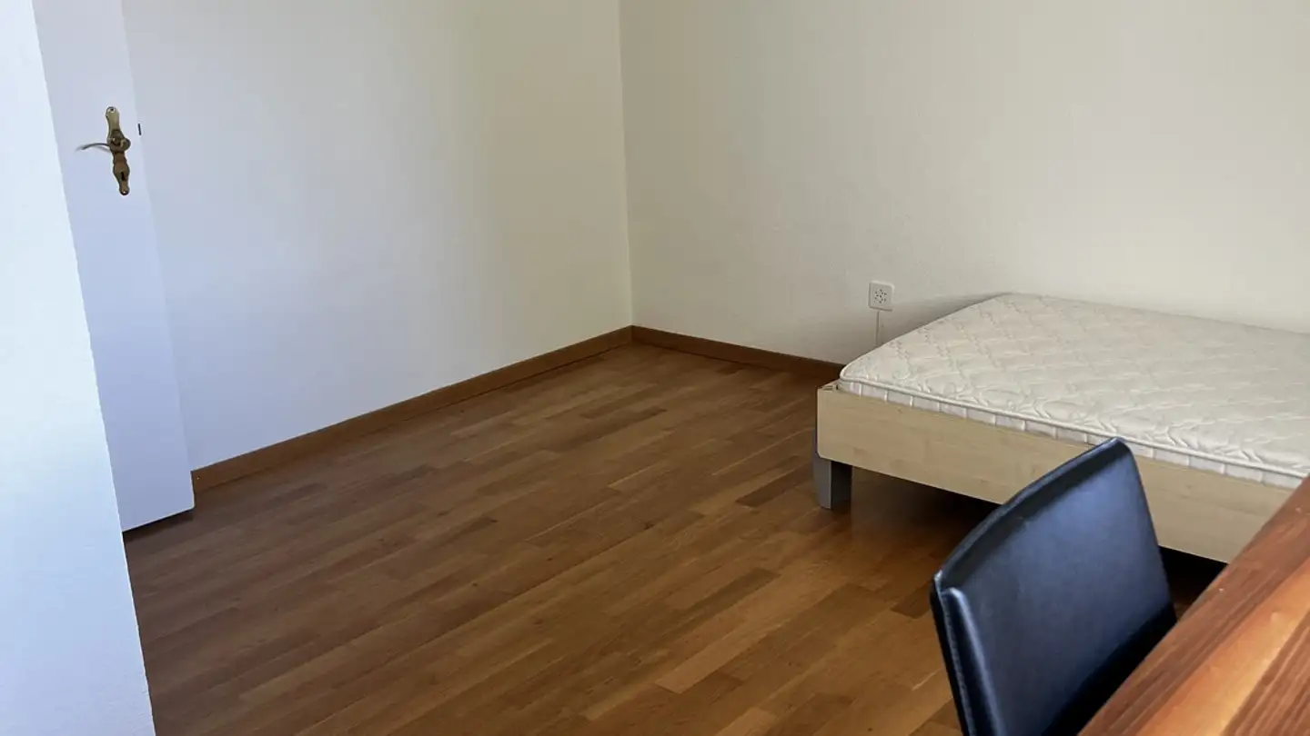 Single room for rent - Winkelrainweg 15, 8102 Oberengstringen - Photo 2