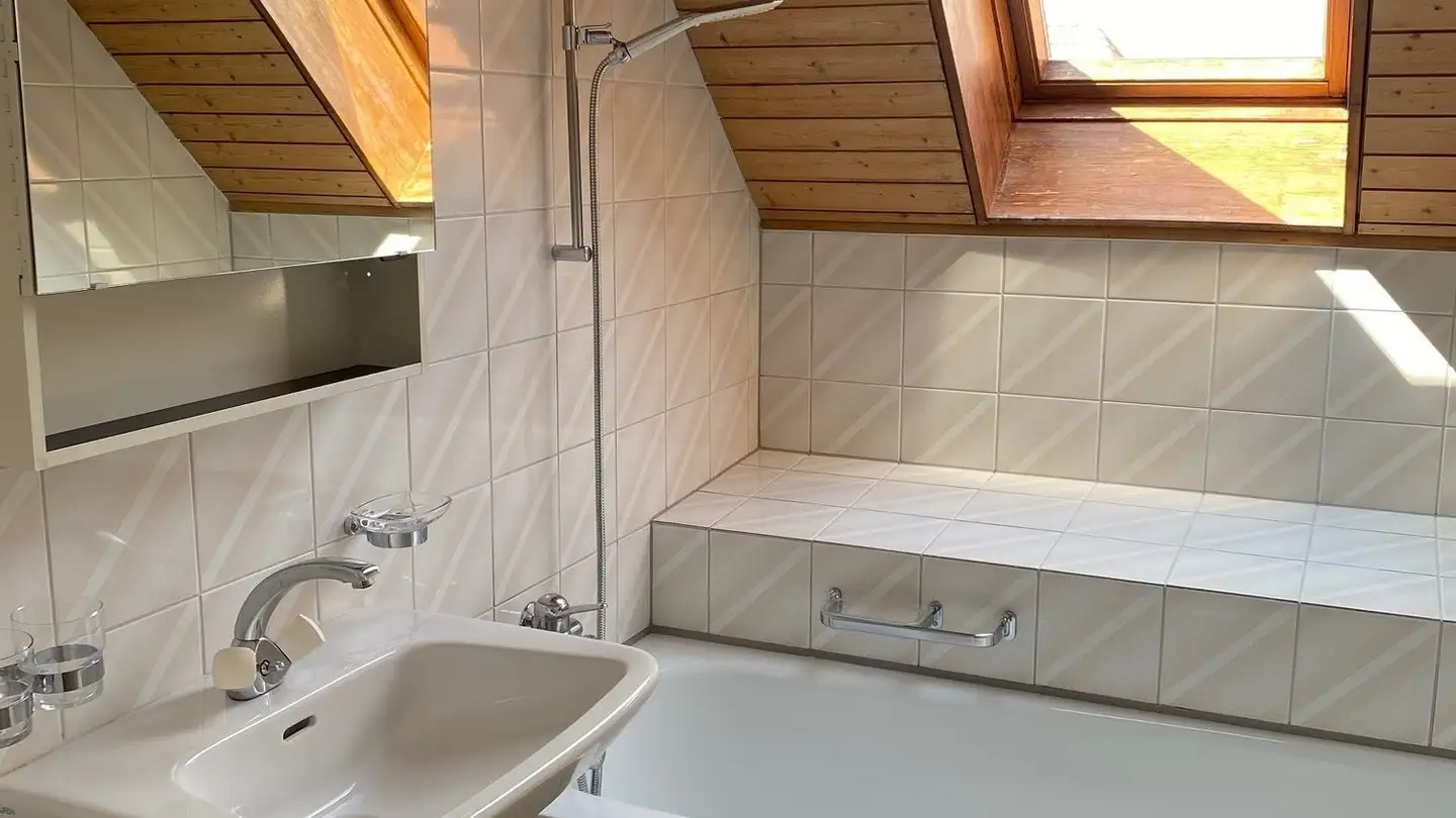 Wohnung mieten - Falkenplatz 1, 3253 Schnottwil - Foto 3