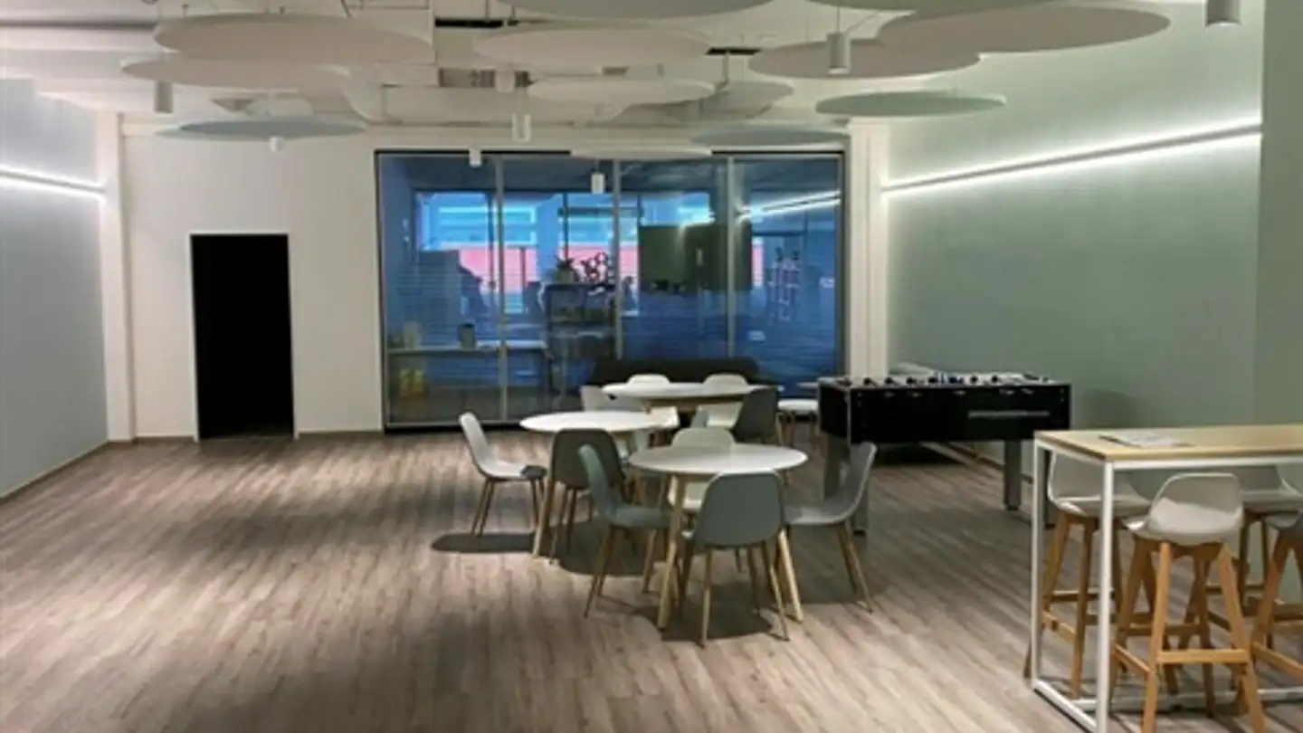 Wohnung mieten - Industriestrasse 25, 8604 Volketswil