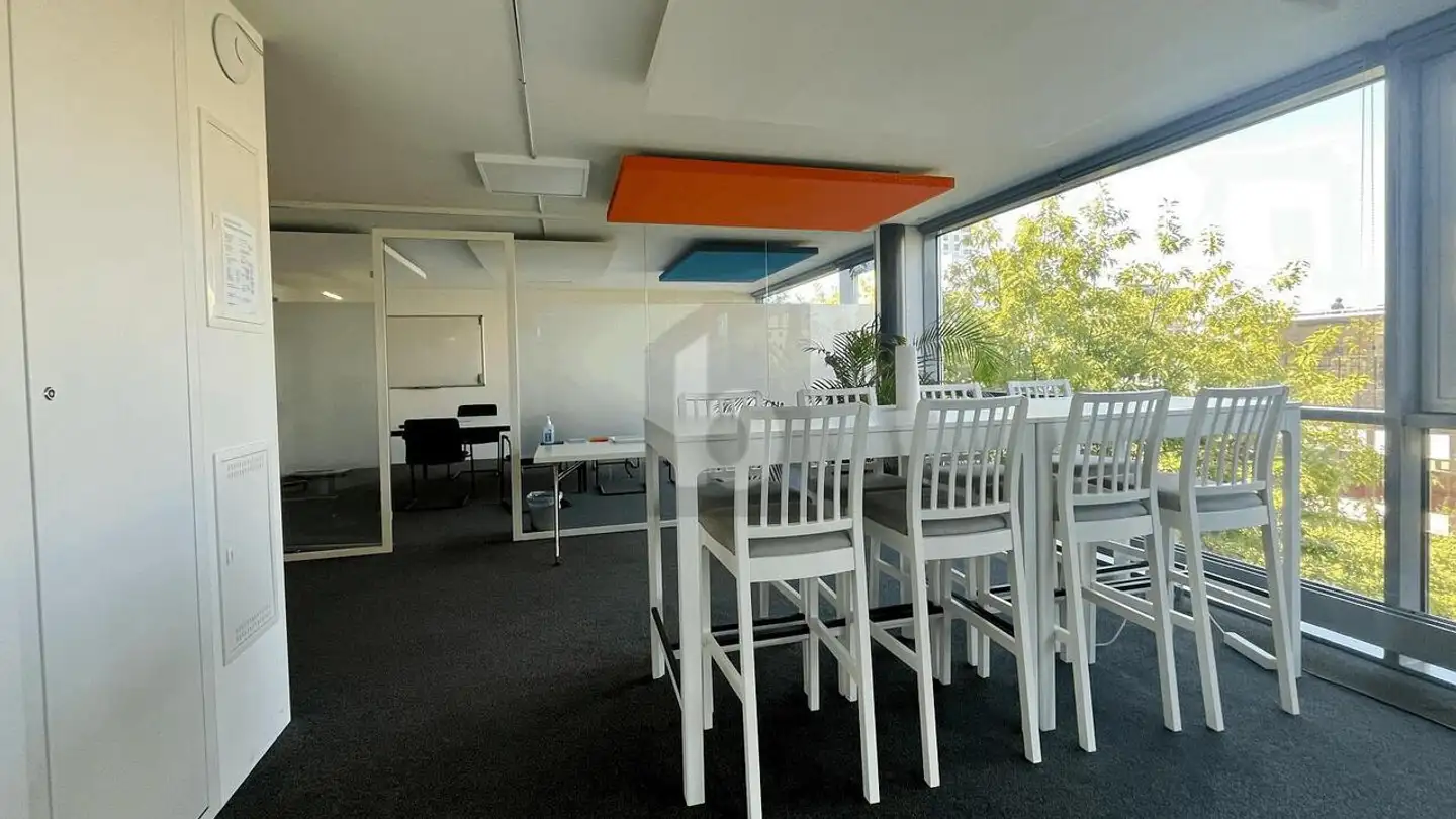 Office space for rent - 8048 Zürich - Photo 2