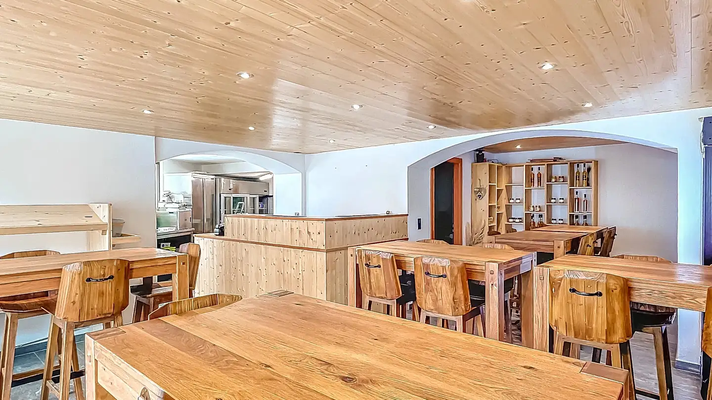 Mixed-use building for sale - 1969 St-Martin VS - Photo 4