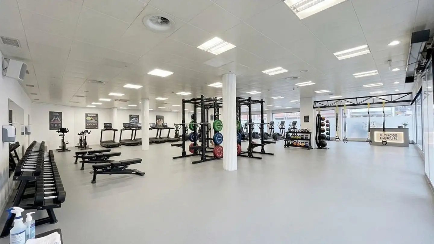 Shop for rent - Alberich Zwyssigstrasse 83, 5430 Wettingen - Photo 3