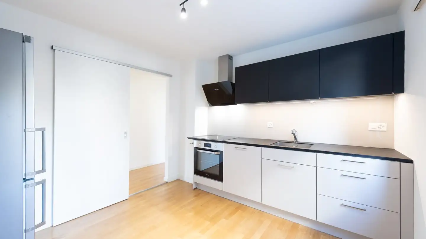Apartment for rent - Muttenzerstrasse 31, 4133 Pratteln - Photo 2