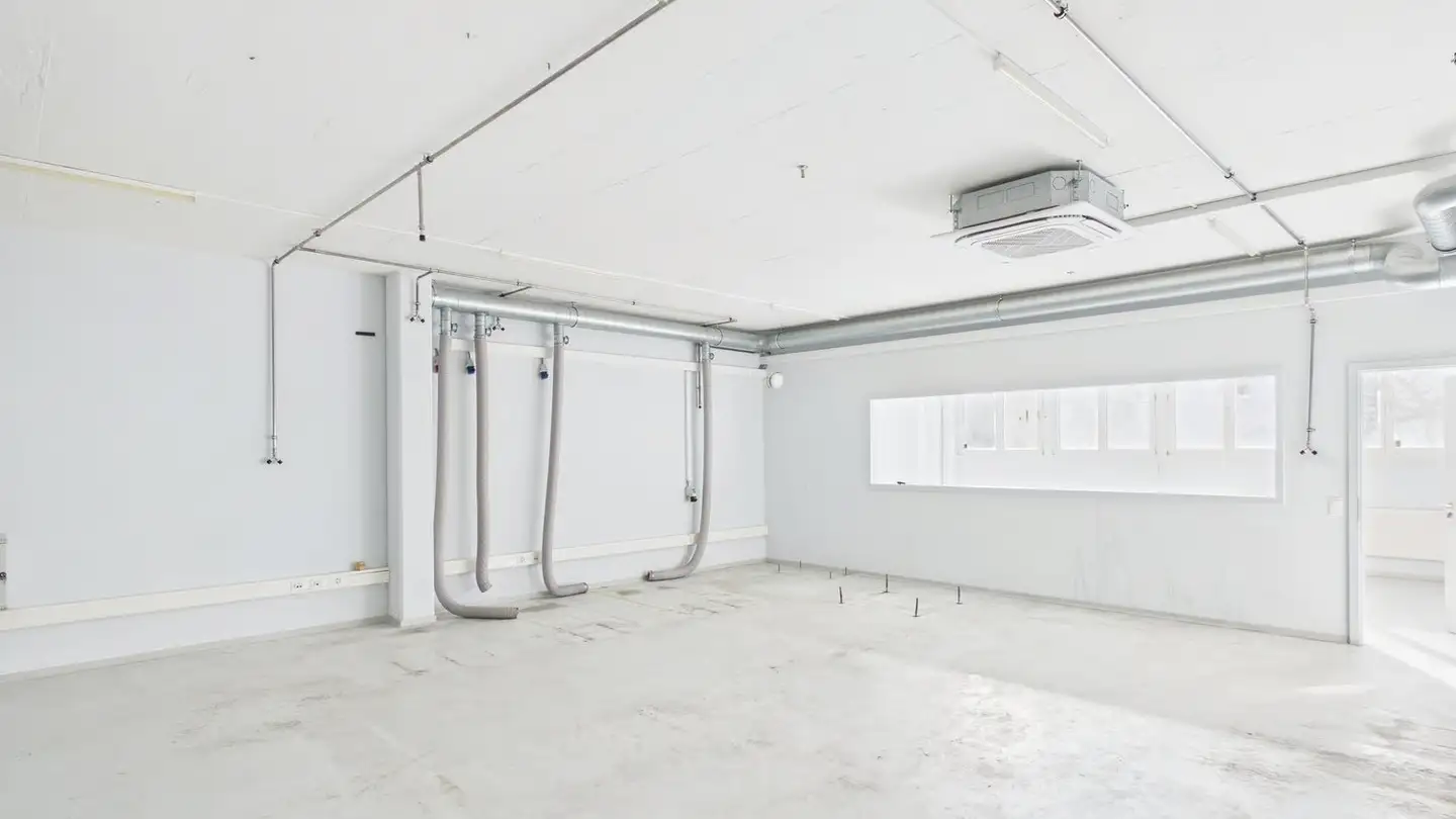 Commercial à louer - Bürglistrasse 31a, 8400 Winterthur - Photo 4