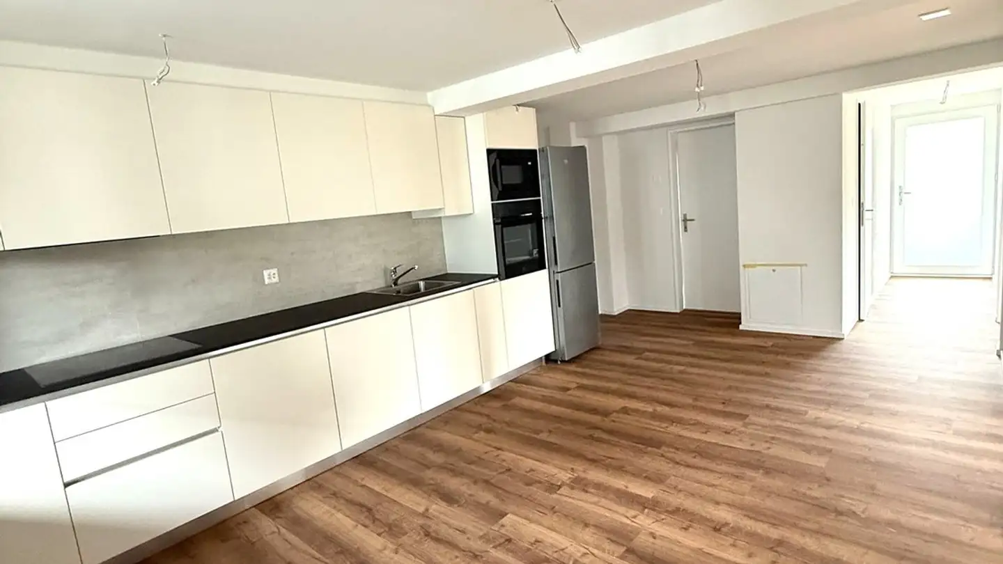 Apartment for rent - Dorfstrasse 4, 3662 Seftigen - Photo 2