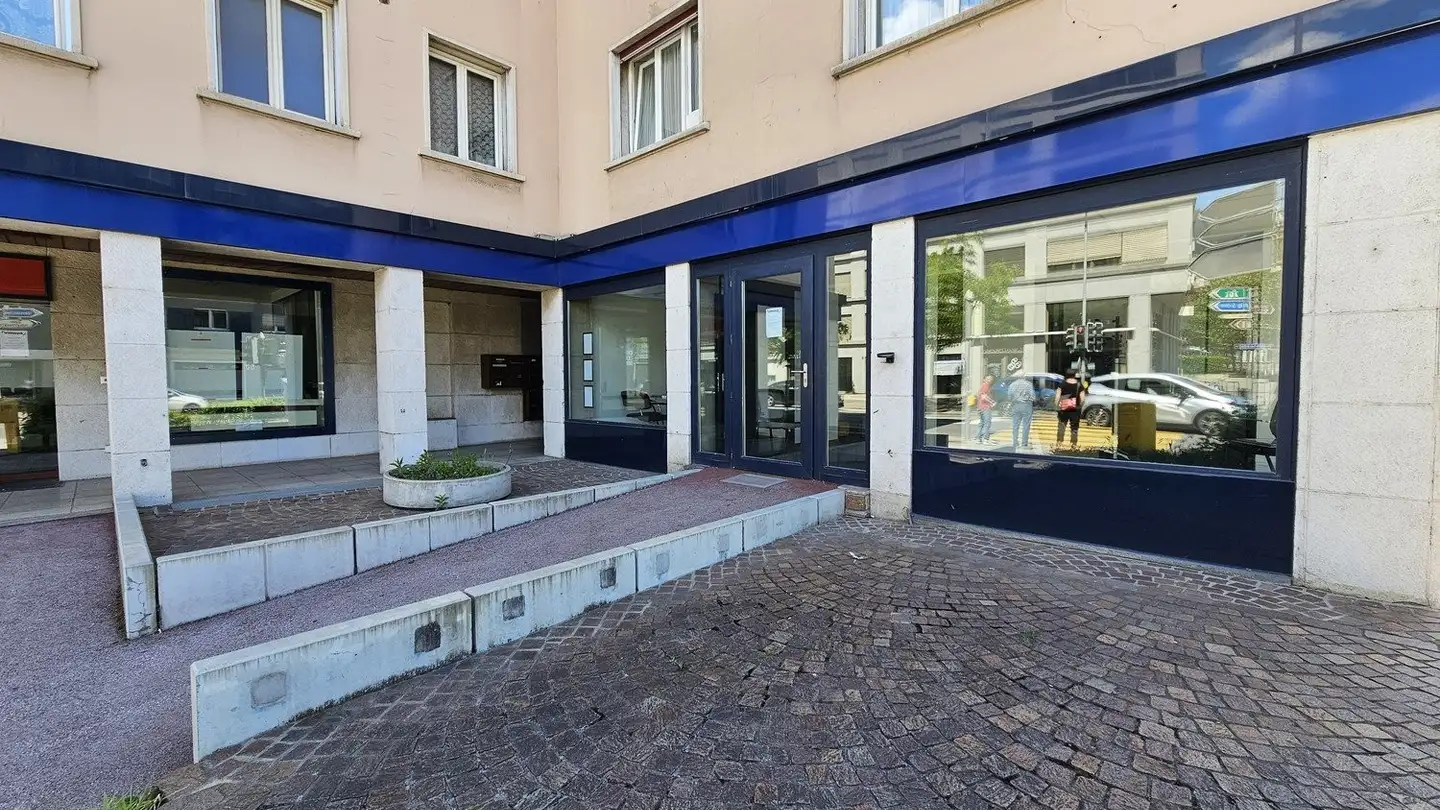 Office space for rent - Avenue De Tourbillon 44, 1950 Sion