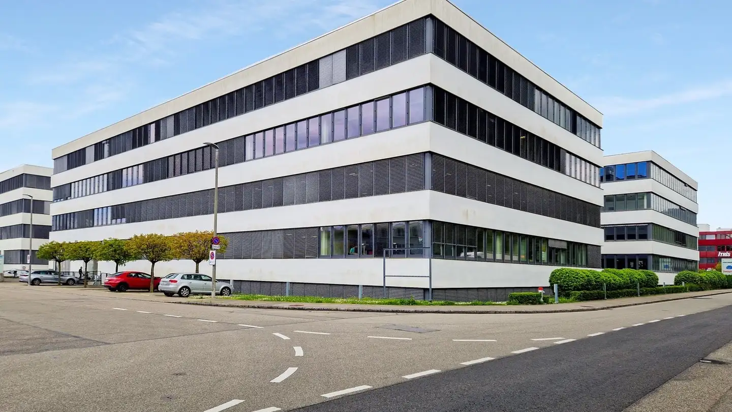 Gewerbe mieten - Duggingerstrasse 23, 4153 Reinach BL