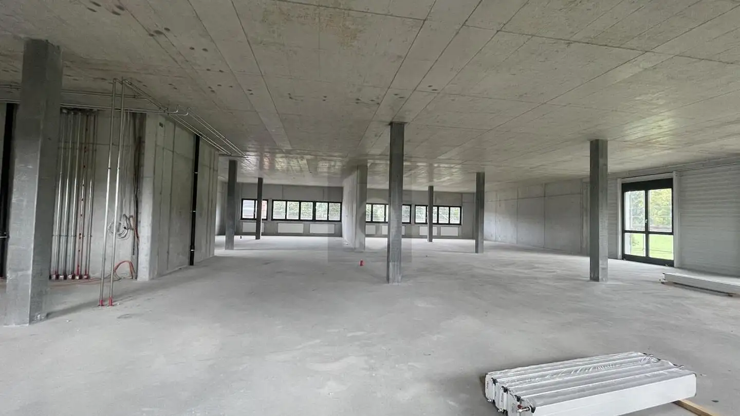 Industrial property for rent - 9245 Oberbüren - Photo 3