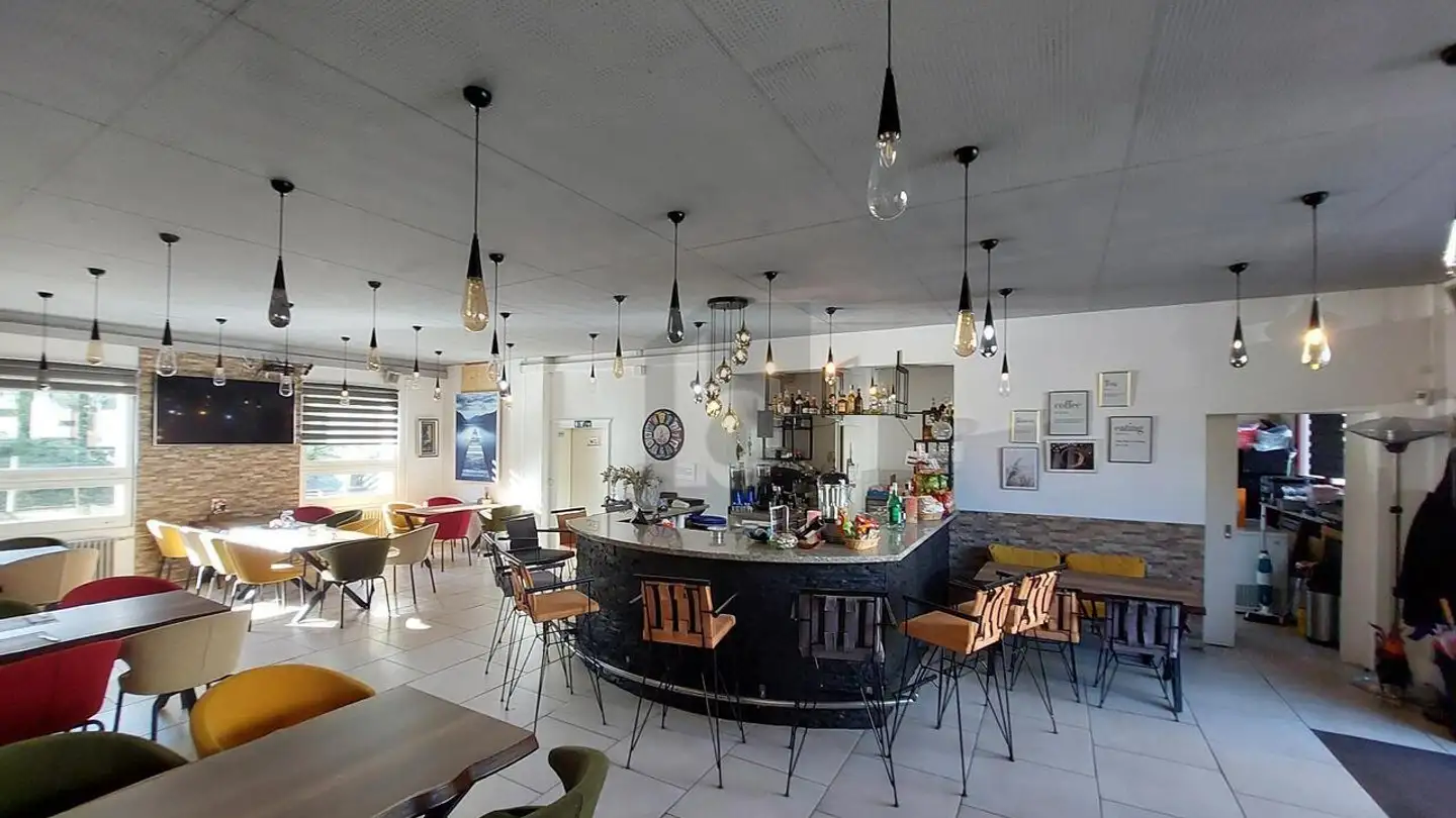 Restaurant for sale - 6460 Altdorf UR - Photo 3