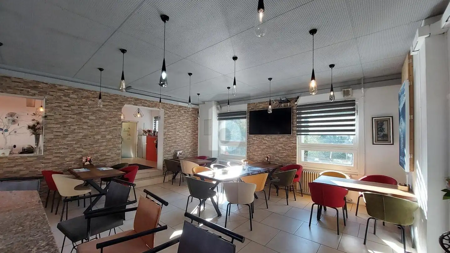 Restaurant for sale - 6460 Altdorf UR - Photo 4