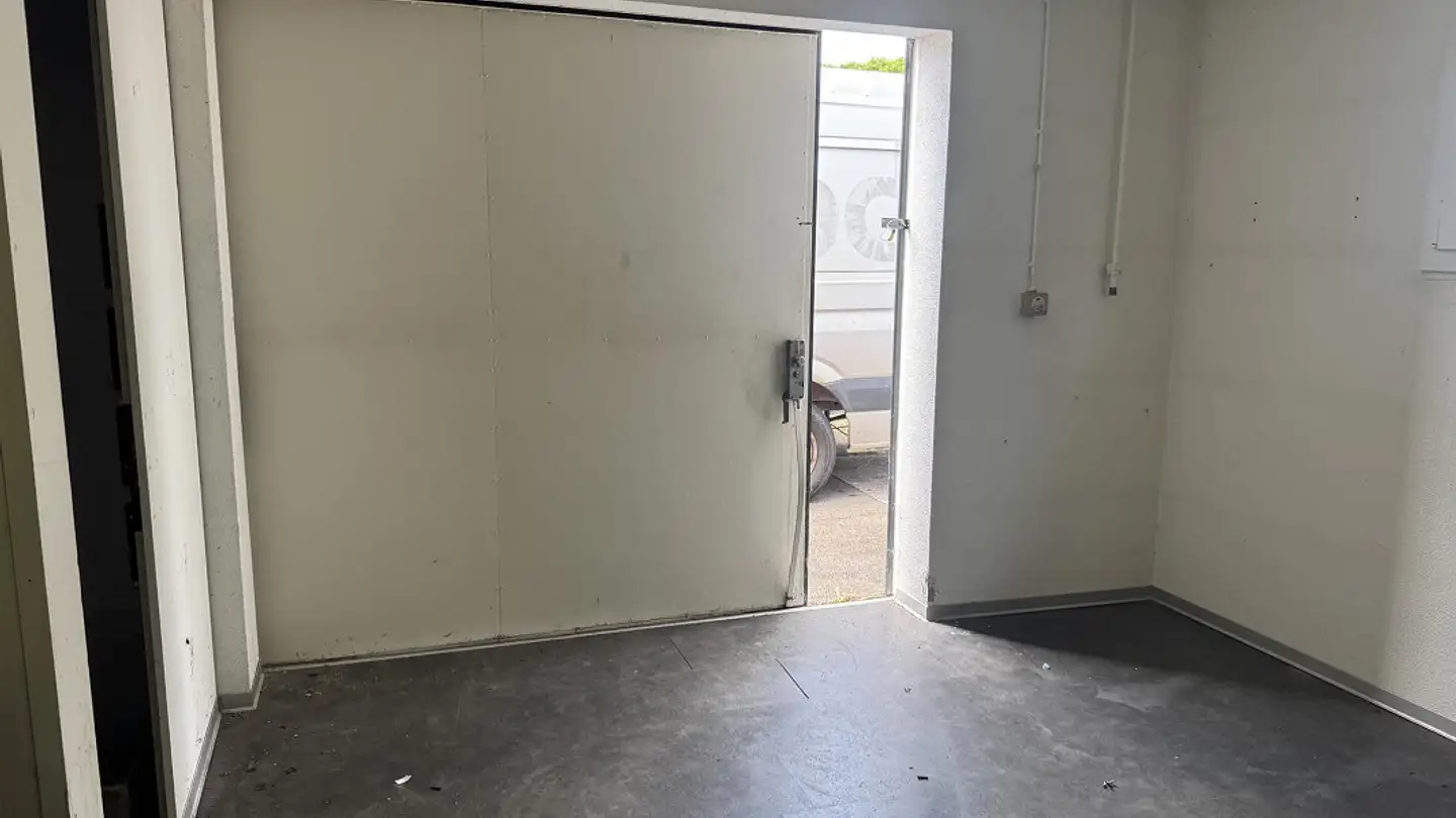 Commerciale in affitto - Zürcherstrasse 100, 8852 Altendorf - Foto 4