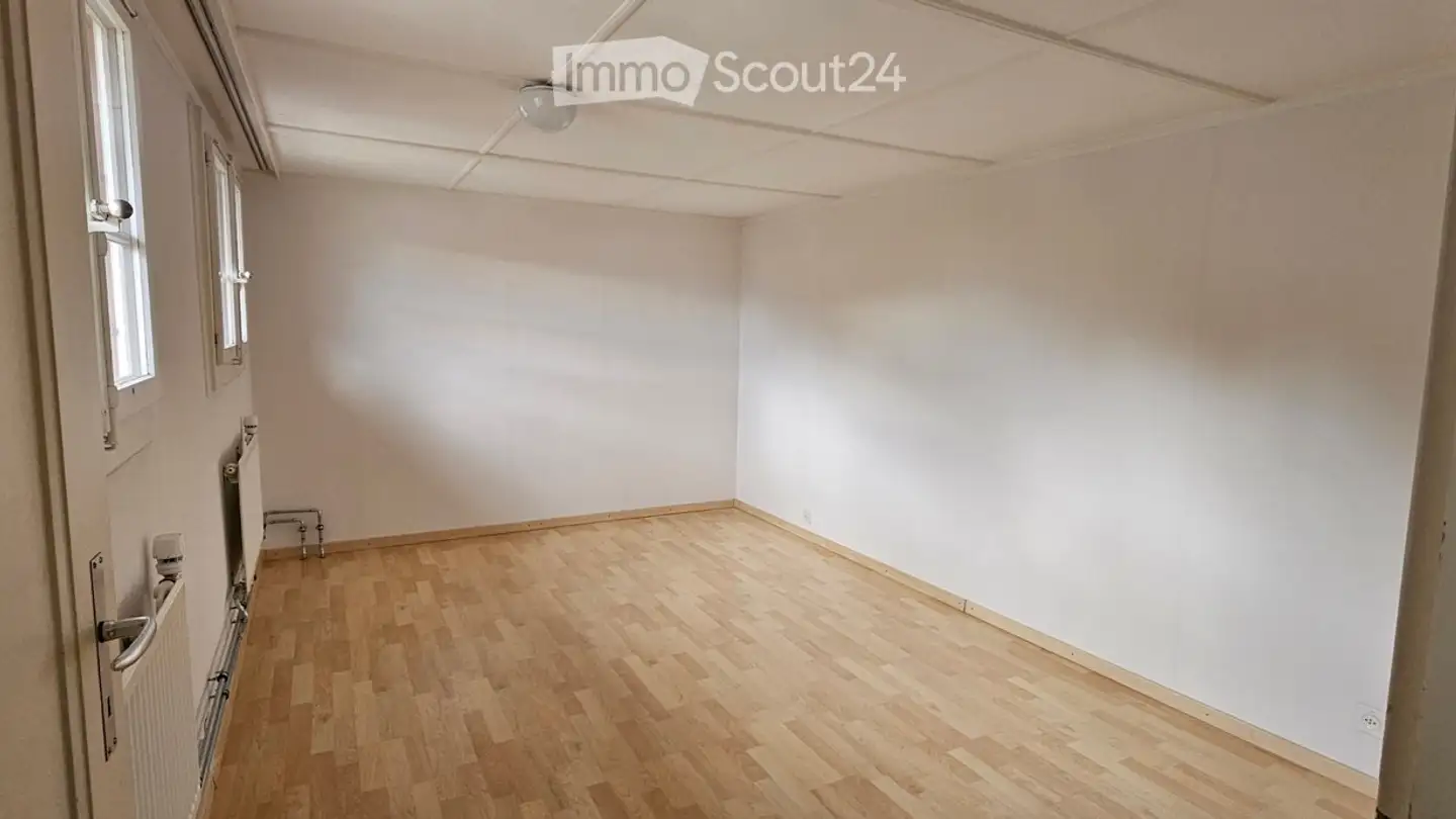 Wohnung mieten - Schönbergstrasse 2, 3654 Gunten - Foto 4