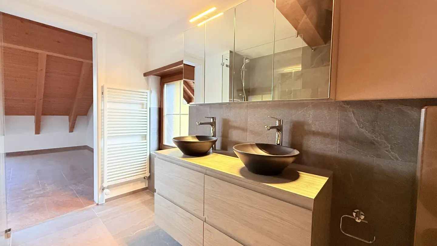 Dachgeschosswohnung mieten - Zürcherstrasse 48, 8245 Feuerthalen - Foto 3