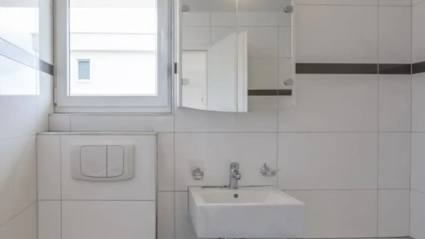 Wohnung mieten - Dorfstrasse 52, 5745 Safenwil - Foto 3