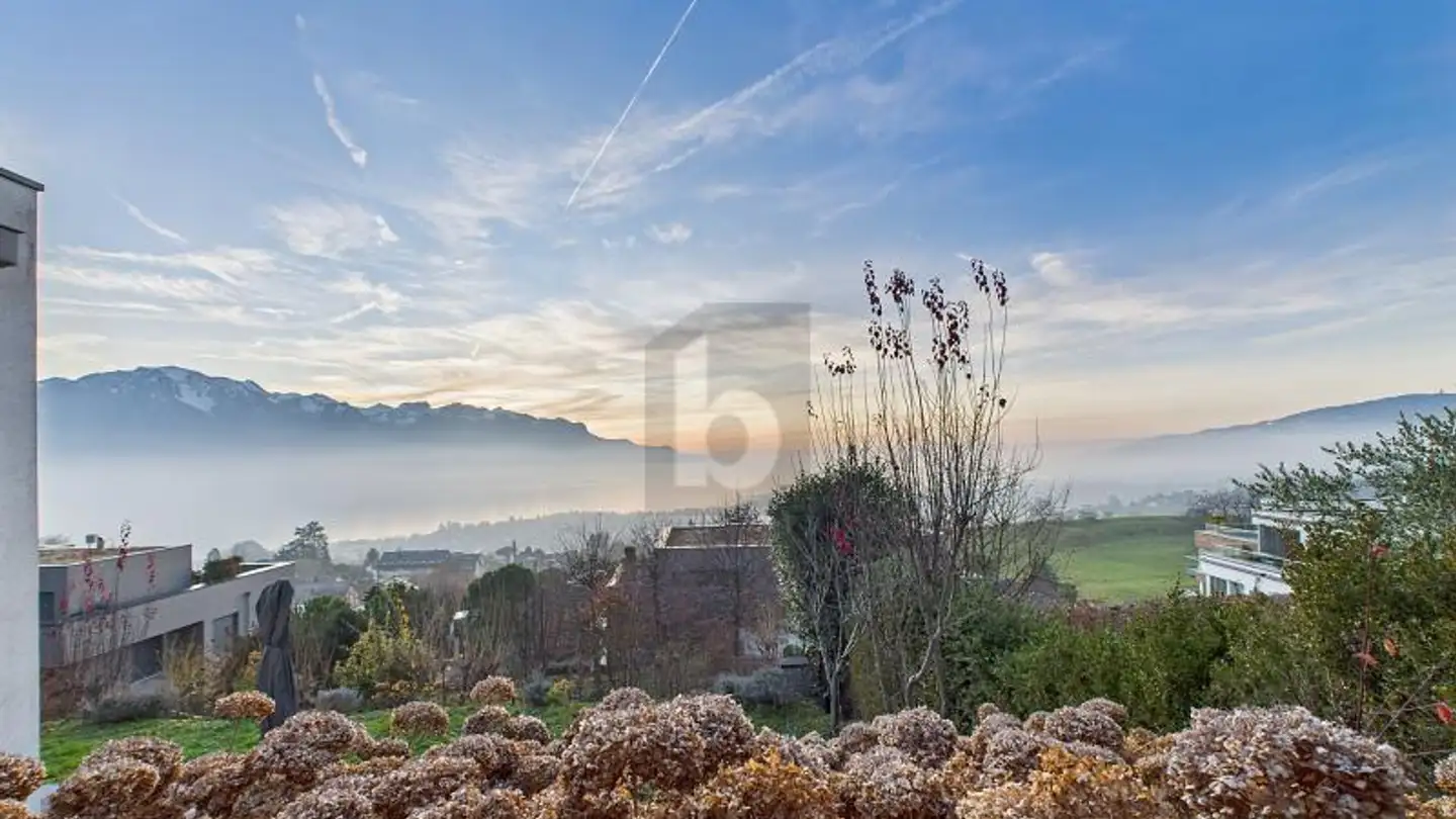 Villa à louer - 1817 Brent