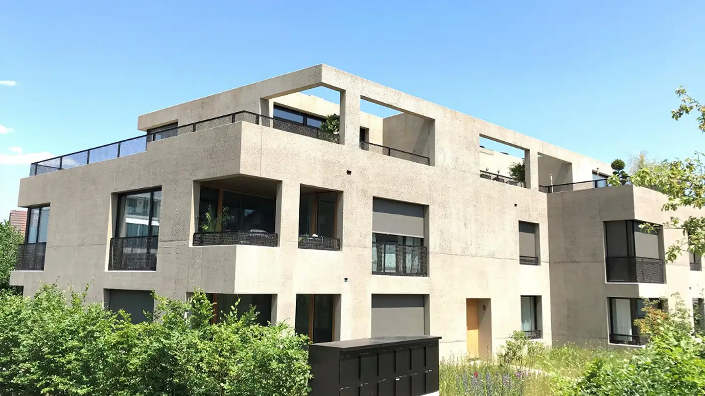 Tiefgaragenstellplatz mieten - Baumgartenweg, 4104 Oberwil BL