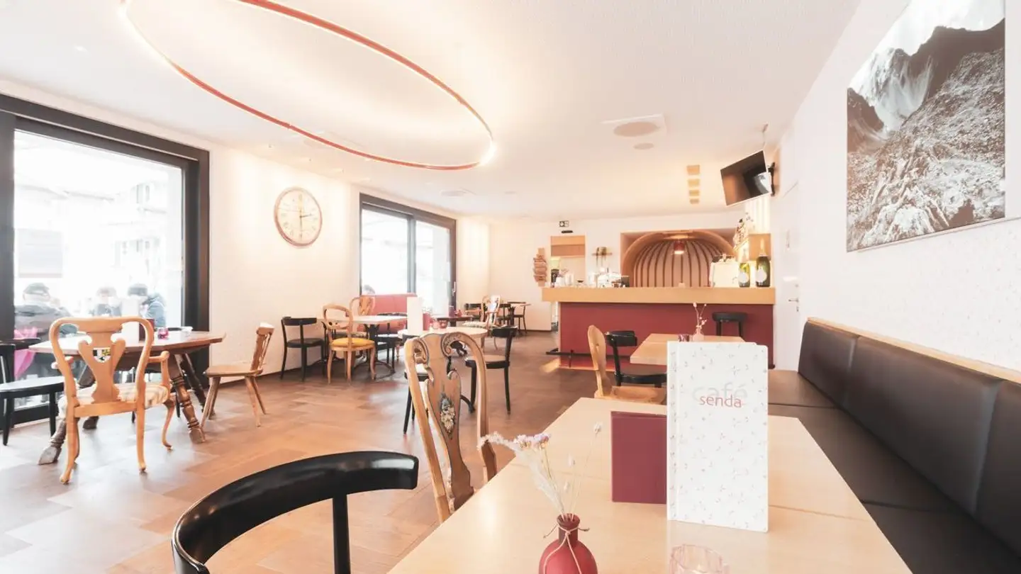 Ristorante in affitto - Senda Baselgia 2a, 7078 Lenzerheide/Lai - Photo 4