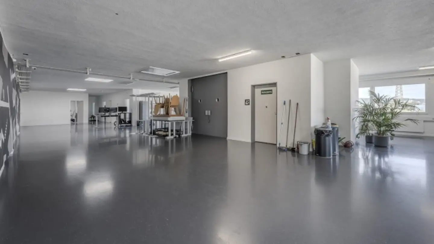Commercial for rent - Riedwiesenstrasse 23, 8305 Dietlikon - Photo 3