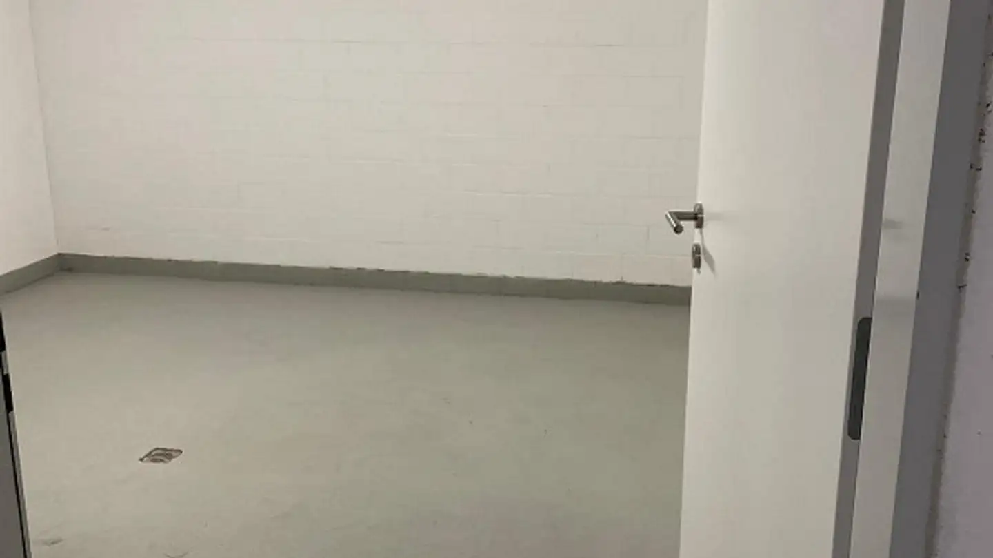 Workshop for rent - Unterlangnau 9c, 9562 Märwil