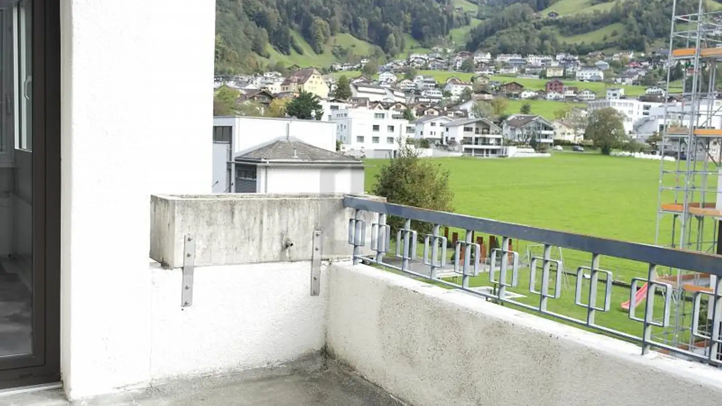 Appartement à louer - 6467 Schattdorf