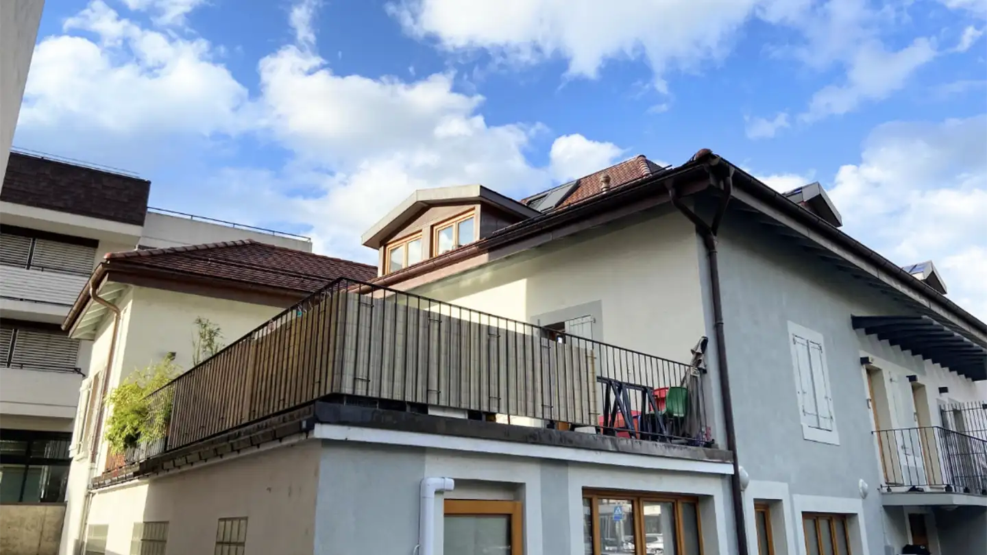 Commercial for sale - 1225 Chêne-Bourg