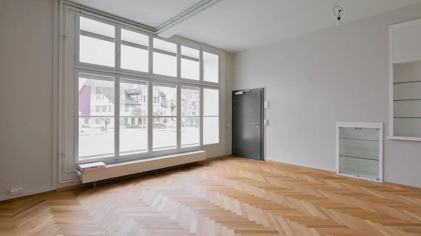 Geschäft mieten - Bahnhofstrasse 83, 8620 Wetzikon ZH