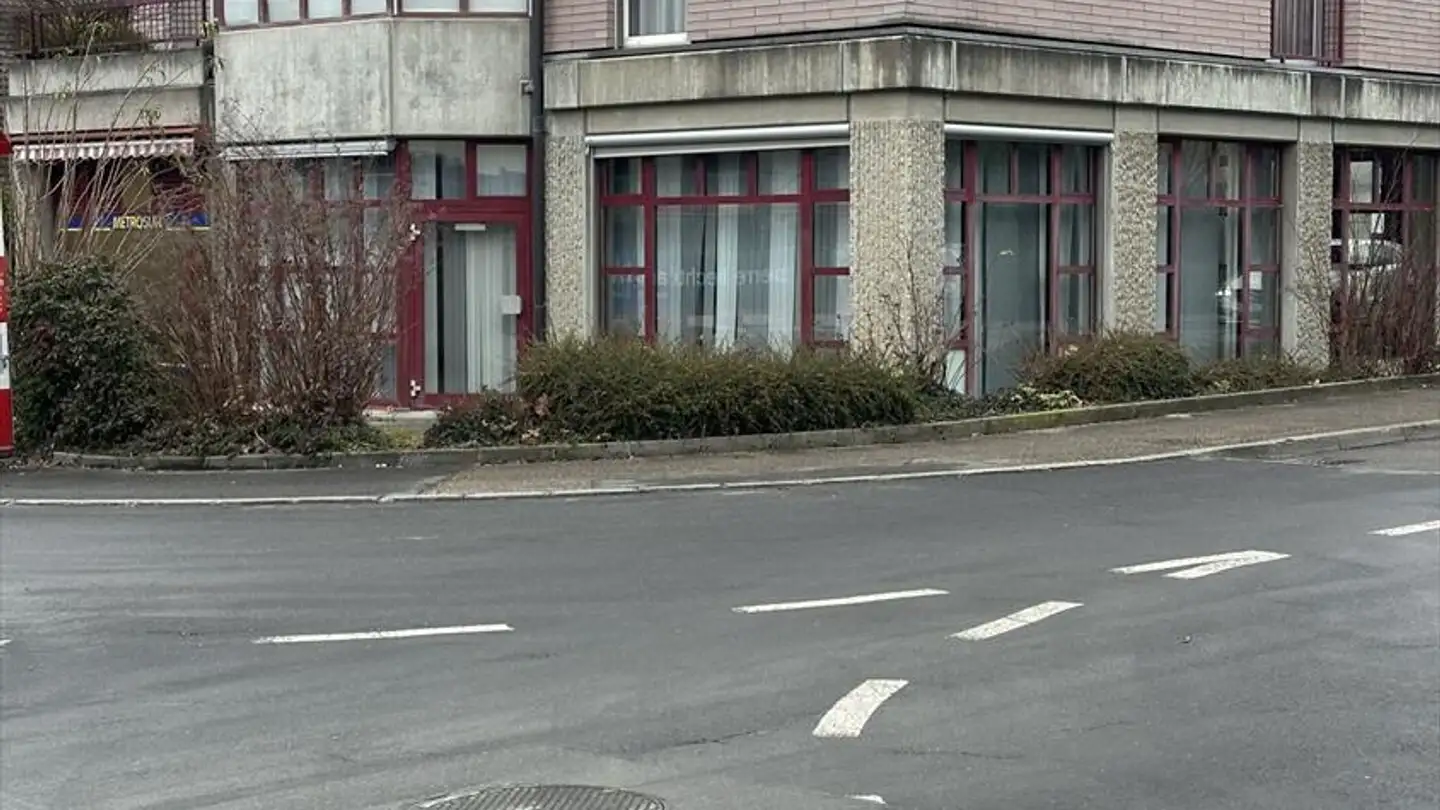 Spazio ufficio in affitto - Rue Du Jolimont 8, 2525 Le Landeron