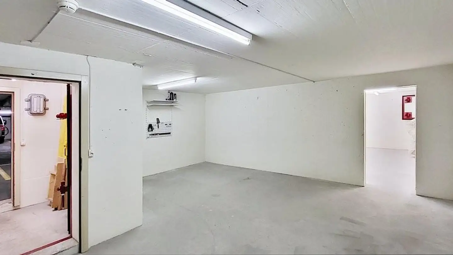 Storage space for rent - Hinterbergstrasse 15, 6330 Cham