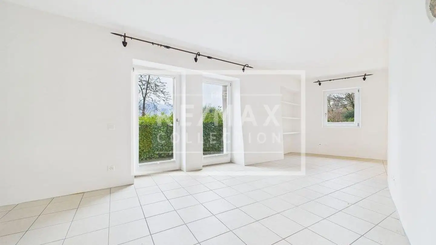 Apartment for rent - 6914 Carona