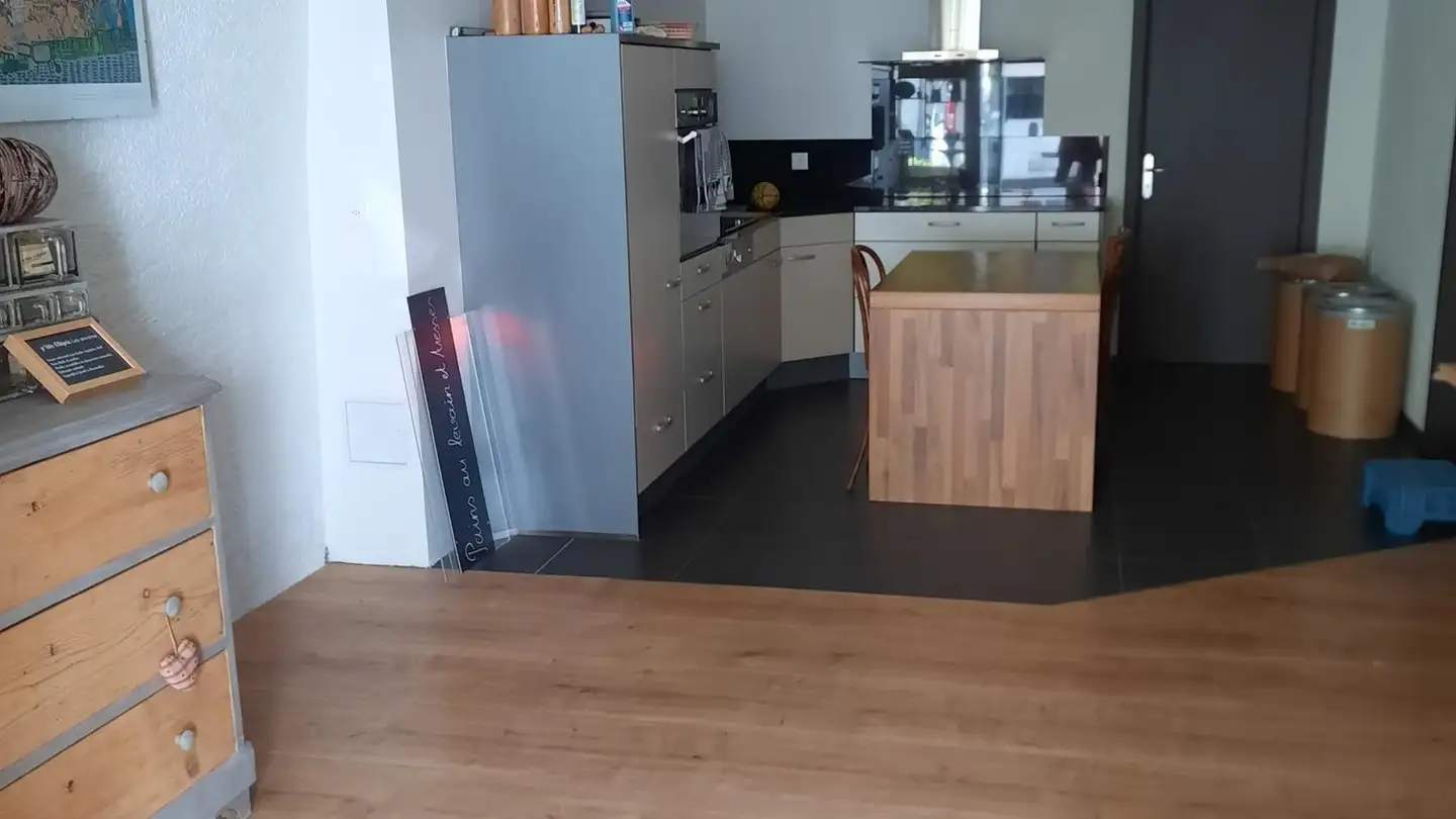 Wohnung mieten - Rue Du Château 14, 2088 Cressier NE - Foto 3