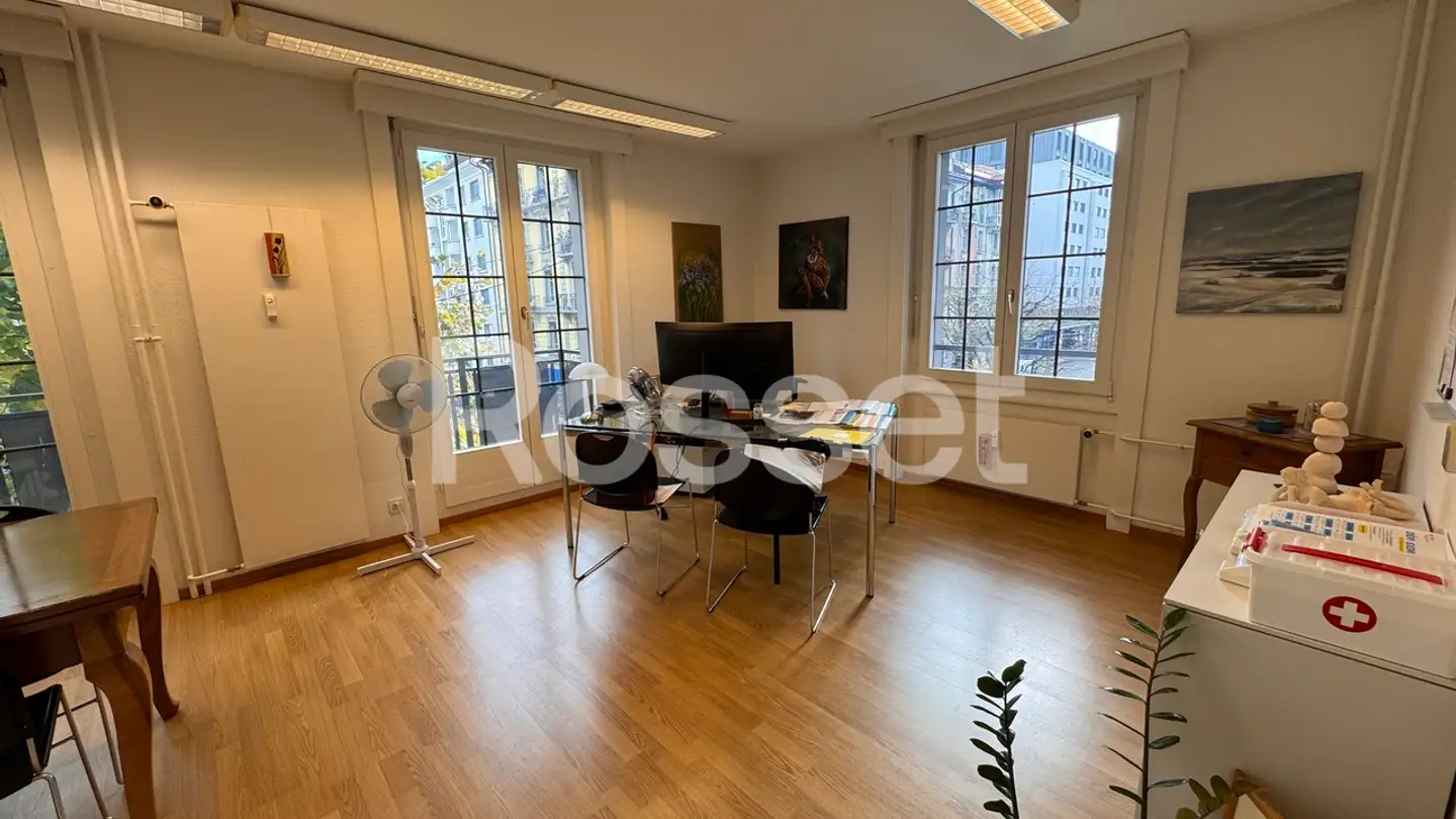 Commercial for sale - 1700 Fribourg