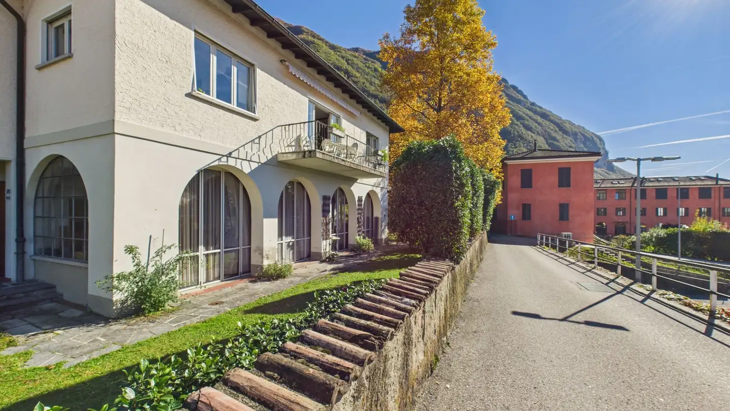 Einfamilienhaus kaufen - Via Carbonera, 6818 Melano