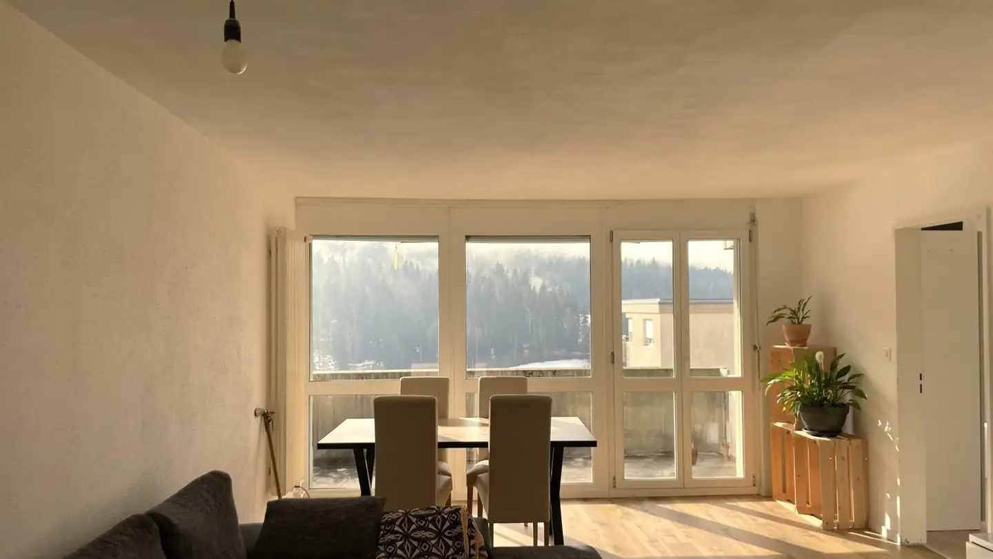 Wohnung mieten - Rue De La Gare, 2610 St-Imier - Foto 2