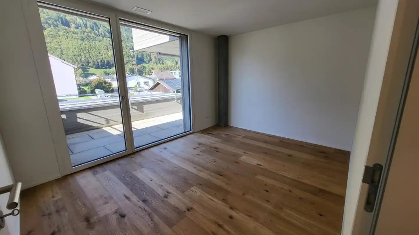 Wohnung mieten - Landstrasse 51, 8868 Oberurnen - Foto 3