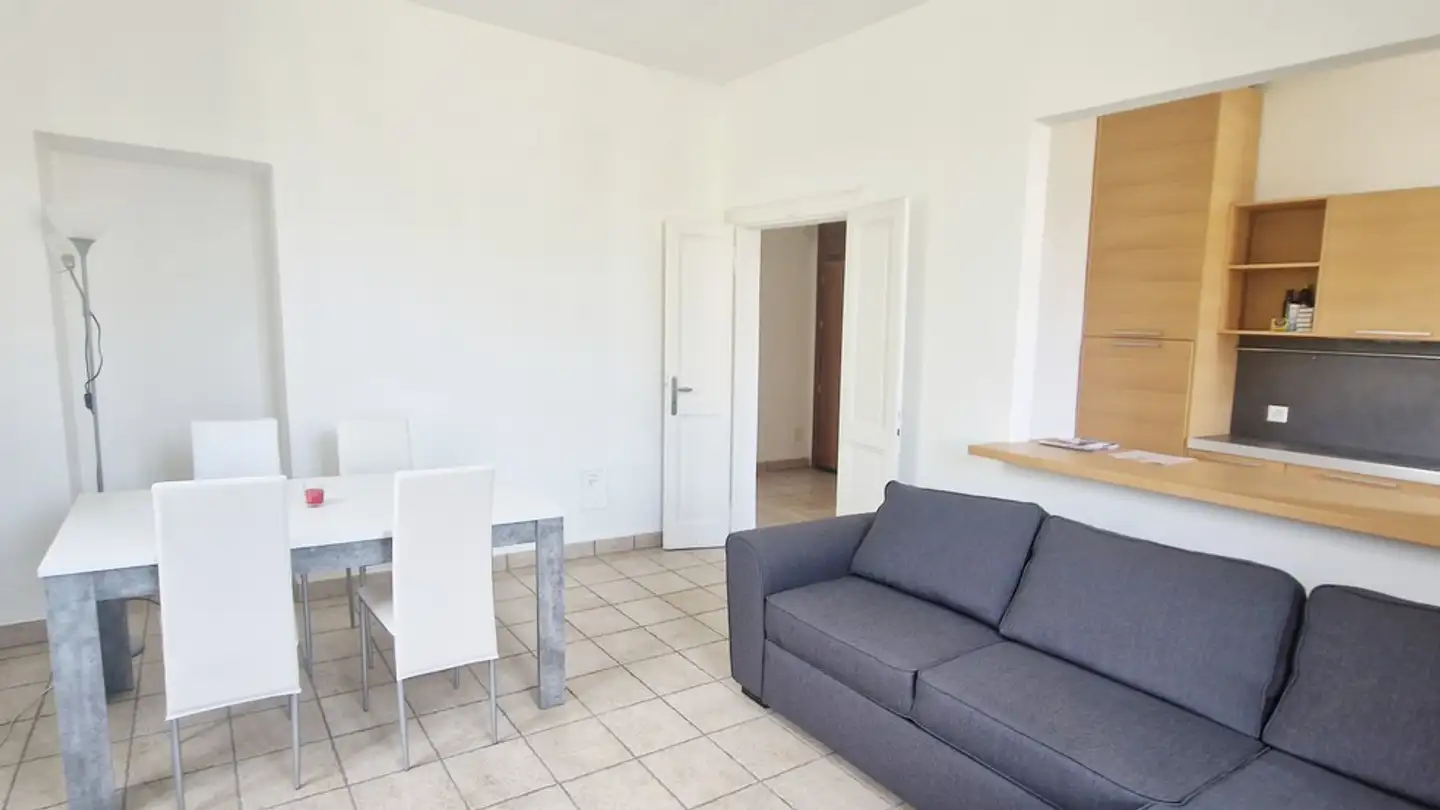 Dachgeschosswohnung kaufen - 6830 Chiasso