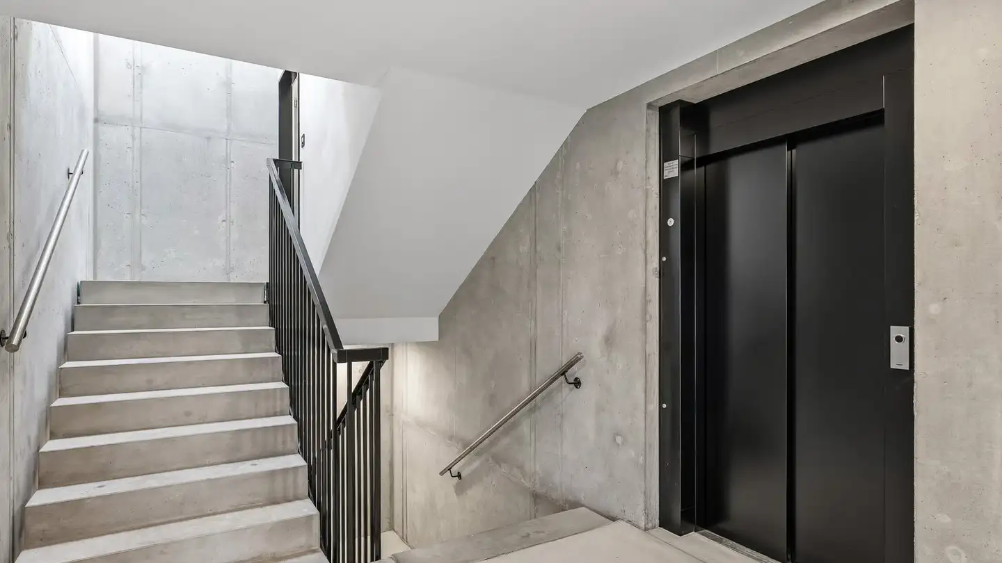 Indoor motorbike parking space for rent - Rautistrasse 116, 8048 Zürich - Photo 4