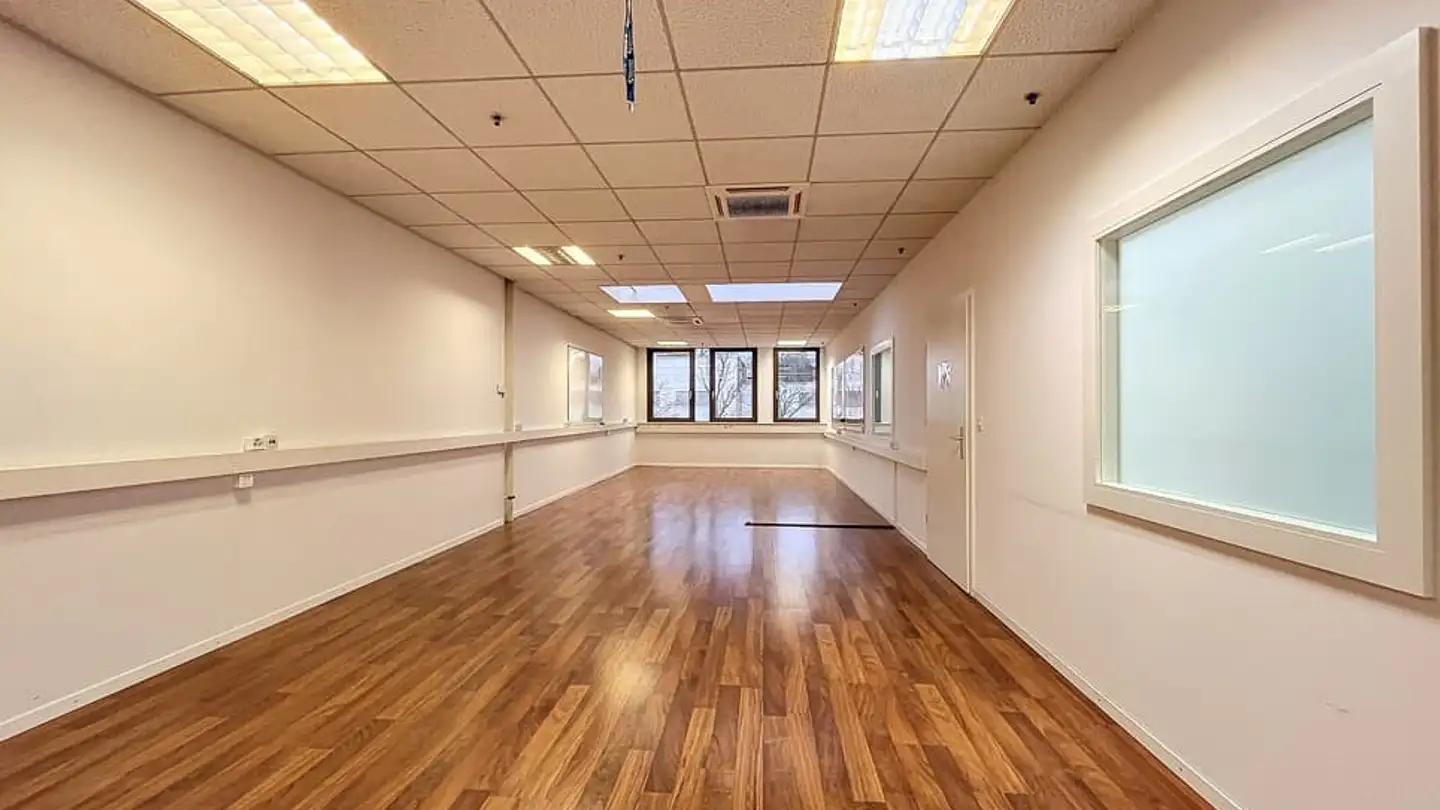 Commercial à louer - Rue Lect 29, 1217 Meyrin