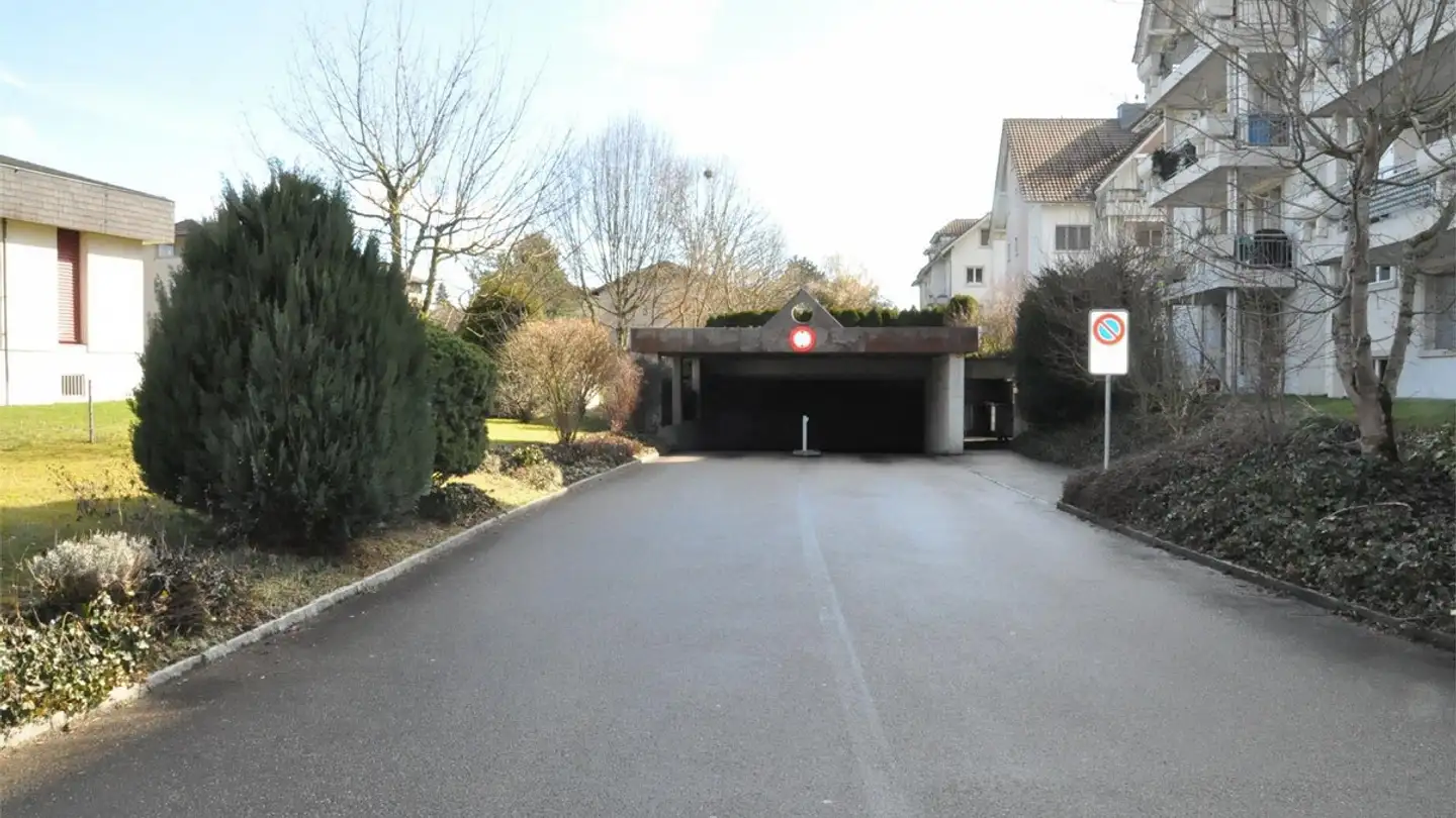 Underground parking space for rent - Grünring 5, 9524 Zuzwil SG - Photo 3