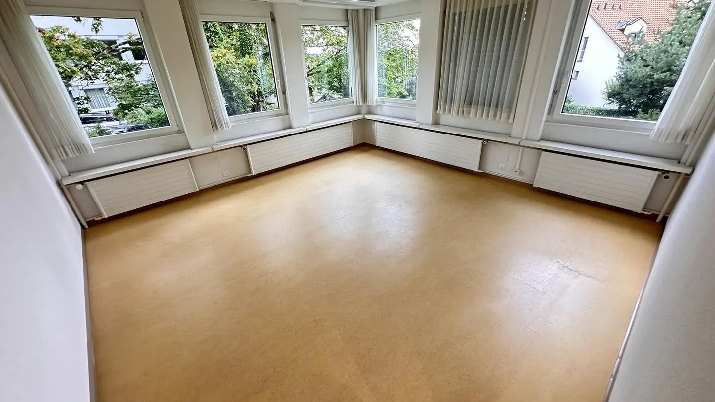 Office space for rent - Geissacher 8, 8126 Zumikon - Photo 2