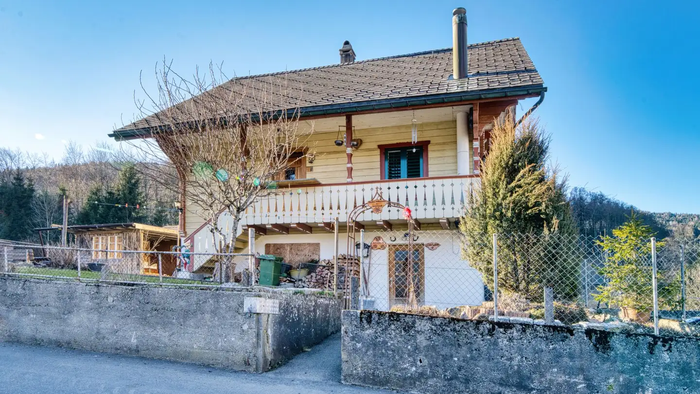 Single house for sale - Satteleggstrasse, 8857 Vorderthal