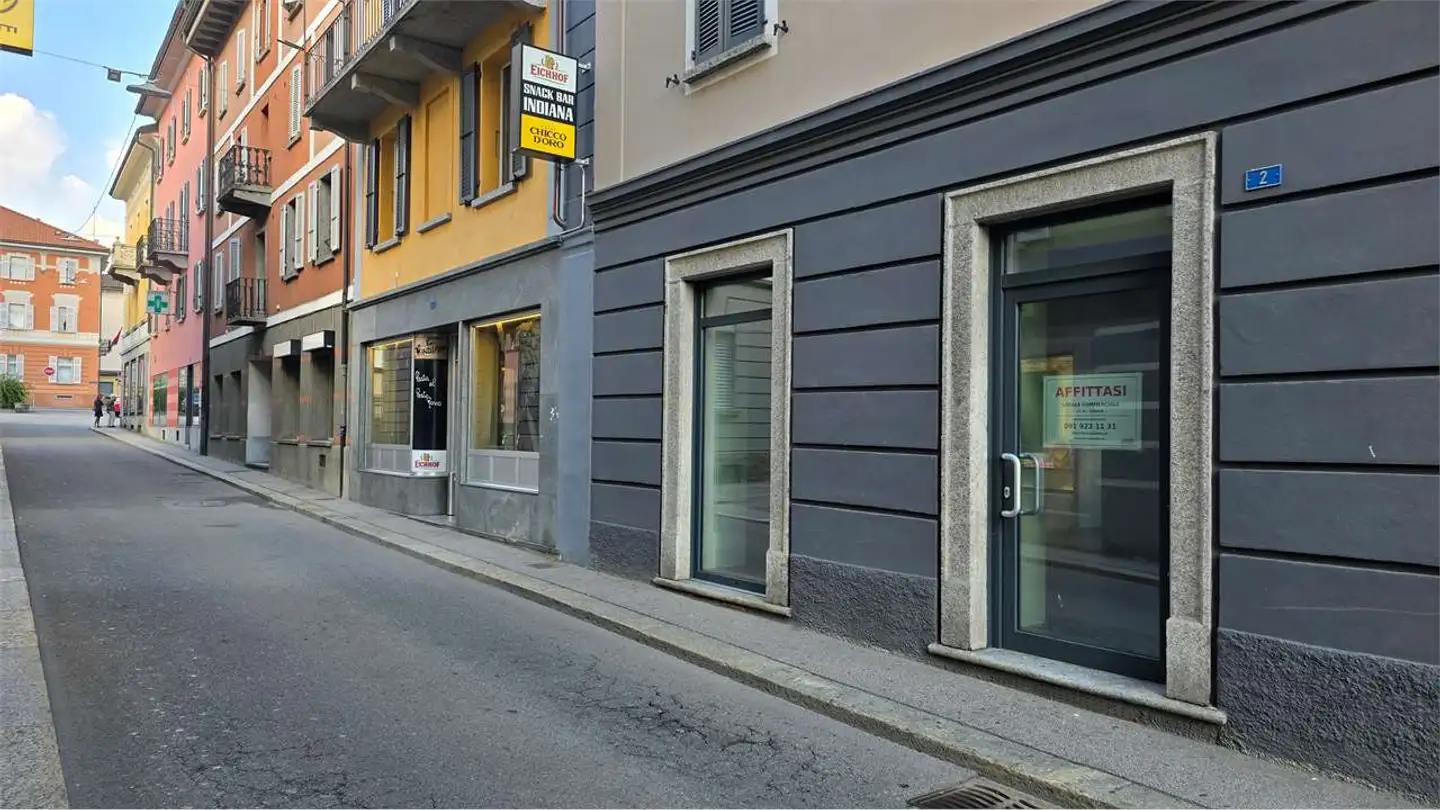 Magasin à louer - Via Lucomagno 2, 6710 Biasca